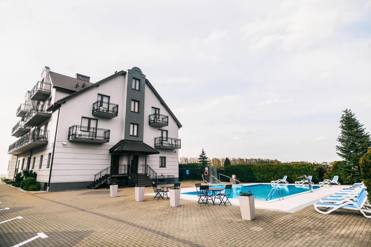 Dw Airen Hotel Тженсач Екстериор снимка